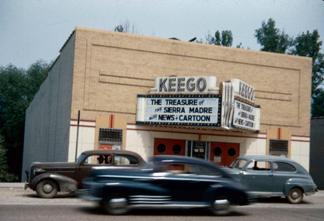 Keego Theatre - Courtesy Al Johnson (newer photo)